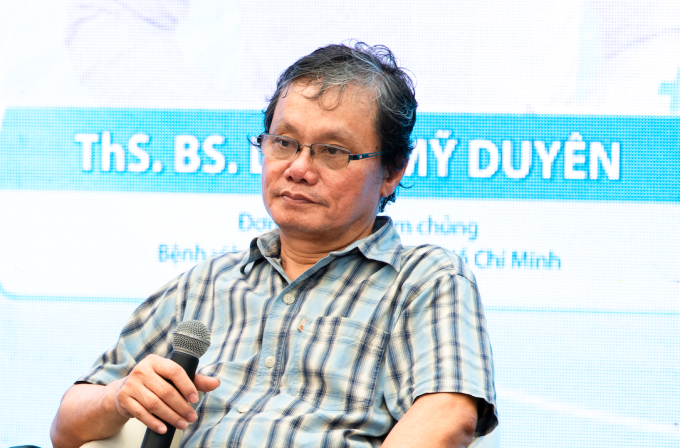 Bác sĩ Trương Hữu Khanh chia sẻ về bệnh sốt xuất huyết.