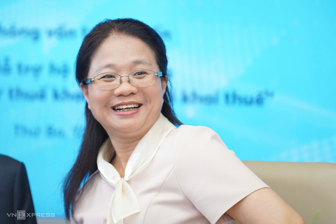 Ba-Pham-Thi-Minh-Hien-17501349-7339-4821