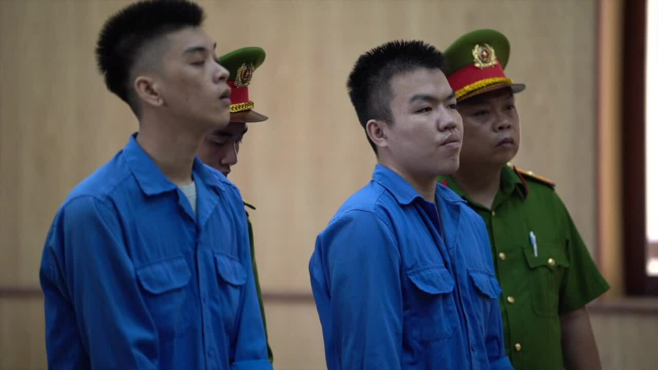 Bị cáo Long khi tòa tuyên bản án tử hình