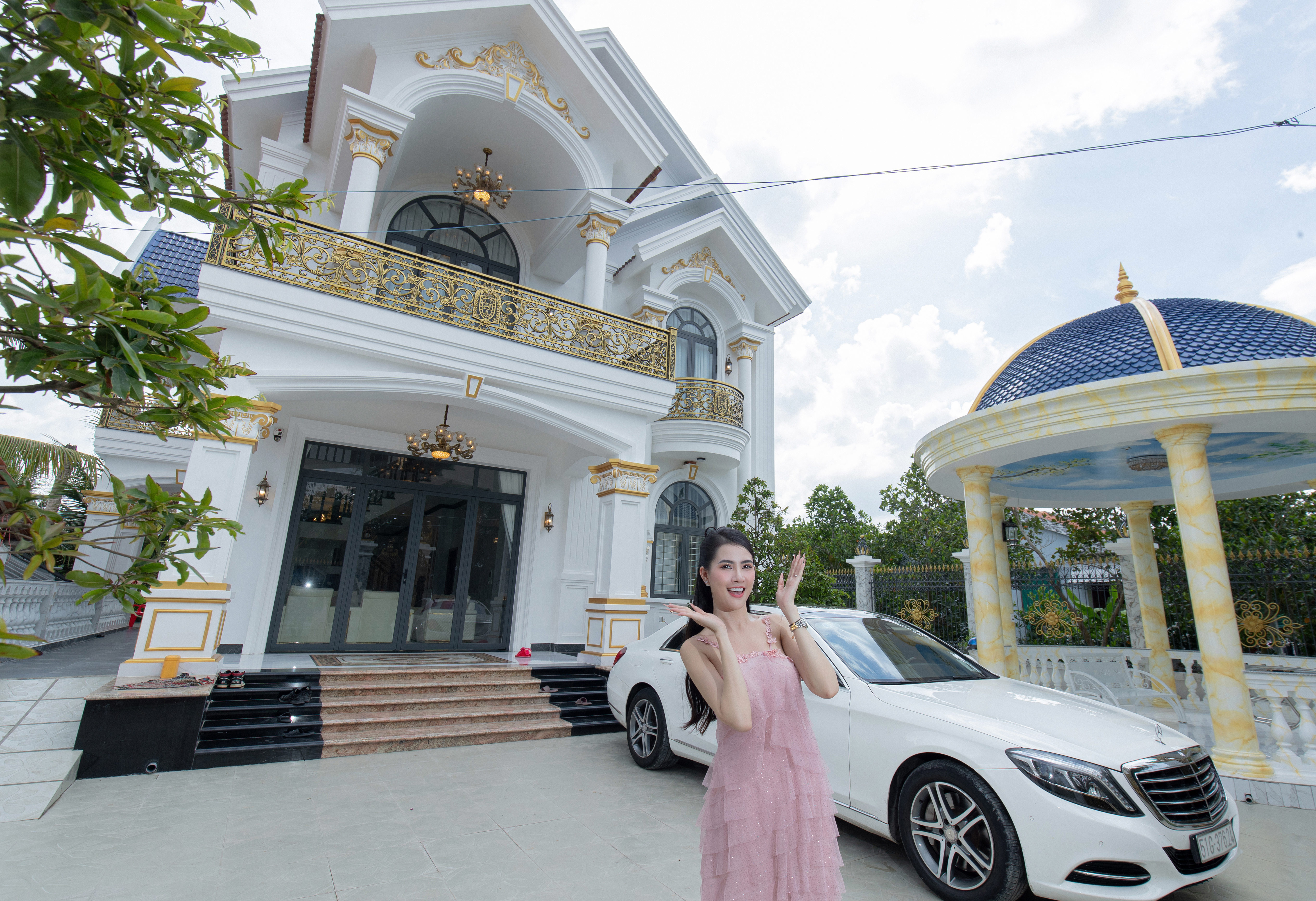 Biệt thự 10 tỷ của Phan Thị Mơ