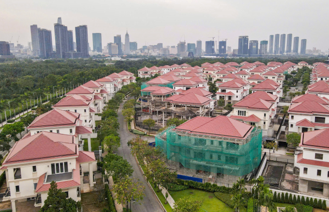 Bất động sản khu đô thị Thủ Thiêm, thuộc khu đông TP HCM năm 2024.