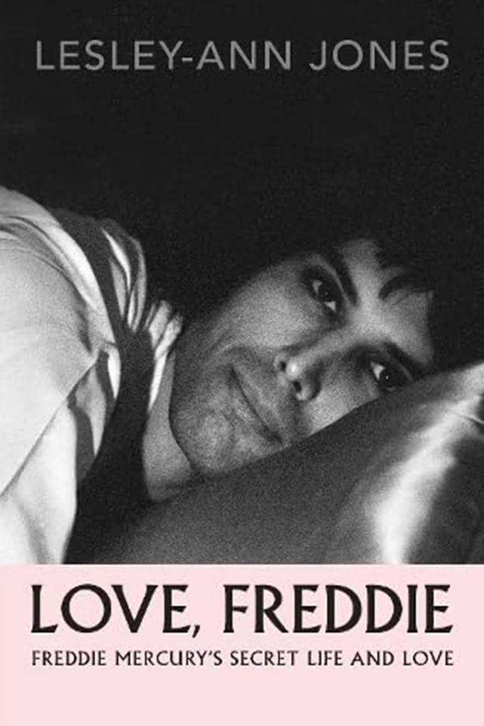 Bìa sách Love, Freddie: Freddie Mercury’s Secret Life and Love (Tình yêu, Freddie: Cuộc đời và tình yêu bí mật của Freddie Mercury), dự kiến ra mắt ngày 5/9.