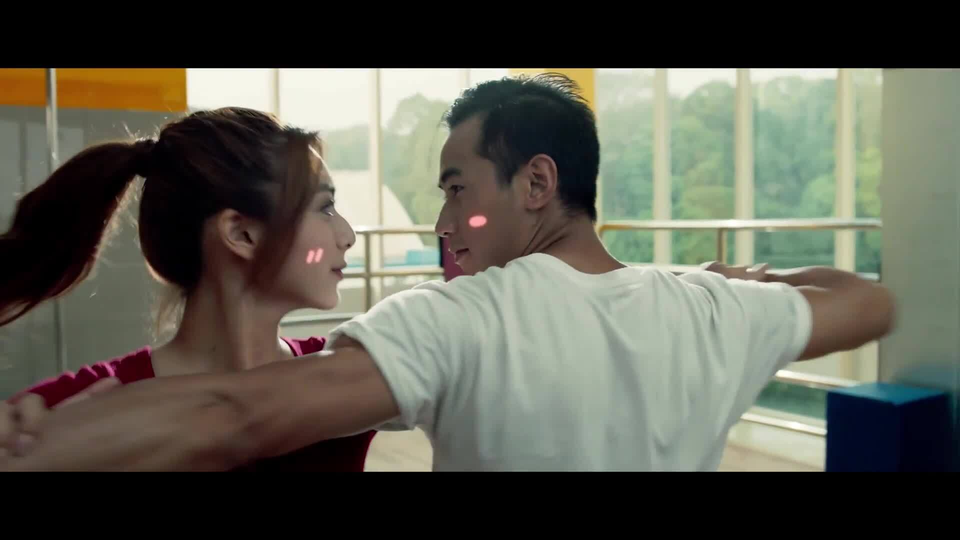 Katleen Phan Võ khoe khả năng đấu võ trong 'Võ sinh đại chiến'.