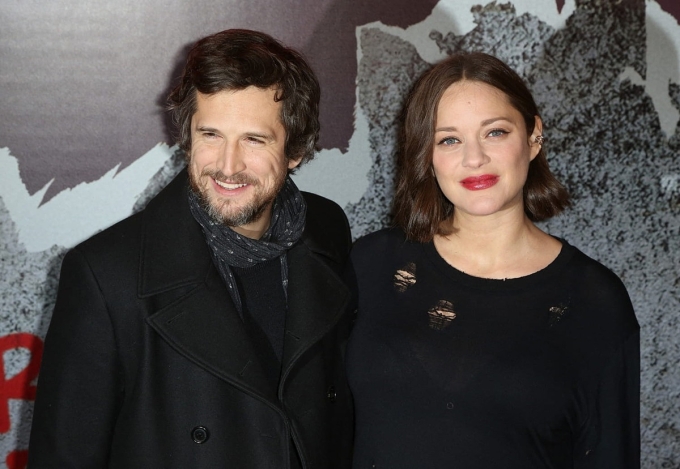 Marion Cotillard và bạn trai Guillaume Canet tham gia buổi công chiếu phim RocknRoll tại Paris năm 2017. Bộ phim do cô đóng chính, Canet làm đạo diễn. Ảnh: ABACA