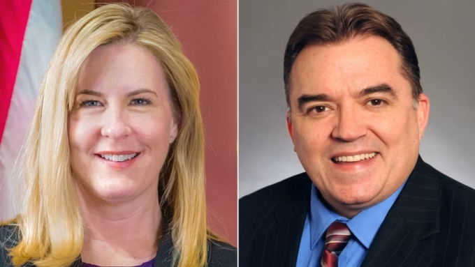 Hạ nghị sĩ Melissa Hortman (trái) và thượng nghị sĩ John Hoffman của bang Minnesota . Ảnh: Cơ quan lập pháp bang Minnesota