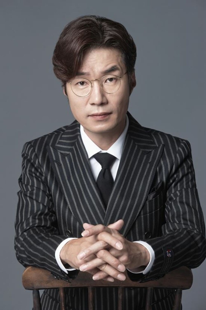 Diễn viên Song Young Kyu