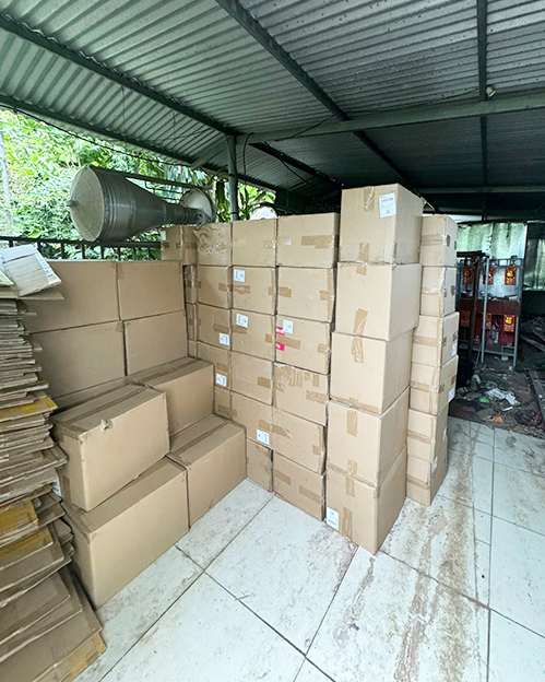 Kho tang vật cảnh sát thu giữ. Ảnh: Kiến Tường