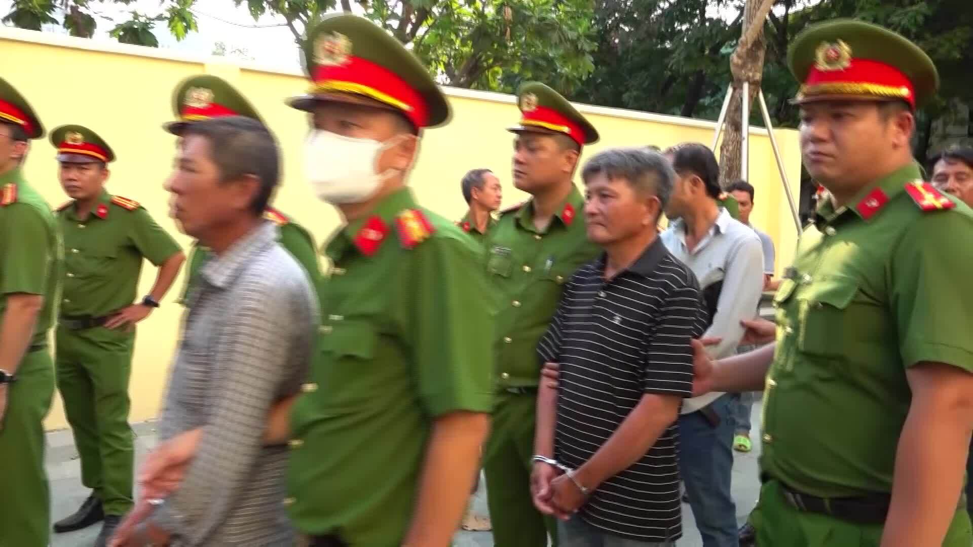 Video buôn lậu xăng dầu