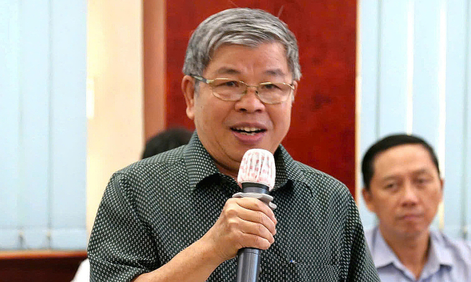 PGS-TS Hà Minh Hồng phát biểu tại hội thảo. Ảnh: Đình Văn